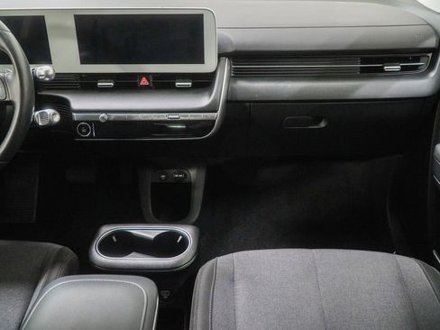 Used 2024 Hyundai Ioniq 5 SEL AWD/4WD image 36