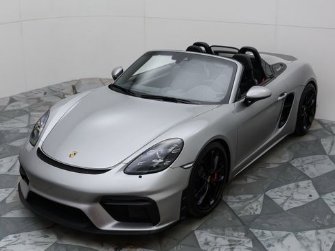 Used 2022 Porsche 718 Boxster Spyder image 8
