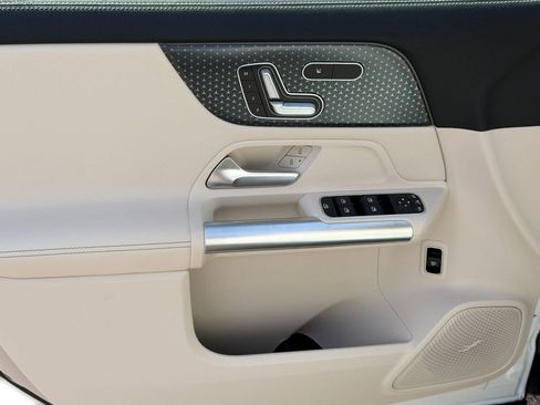 New 2026 Mercedes-Benz GLA 250 GLA 250 image 14