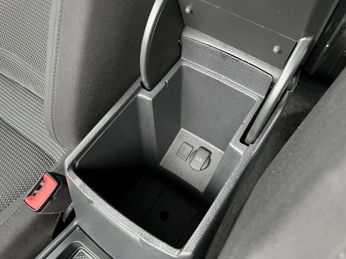 Used 2018 Volkswagen Passat 2.0T S image 22