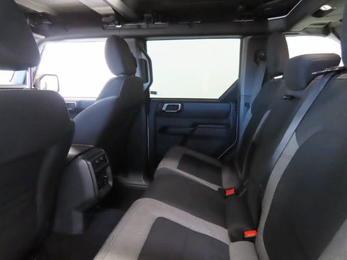 Used 2025 Ford Bronco Big Bend AWD/4WD image 17