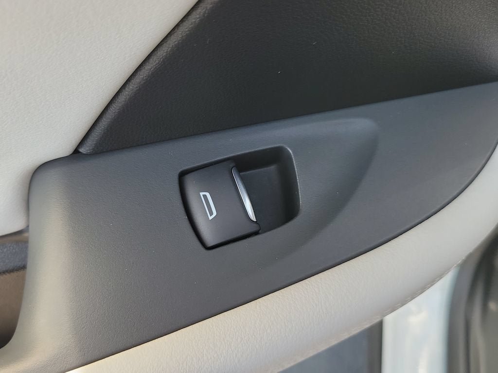 Used 2026 Buick Envision Avenir AWD/4WD image 18