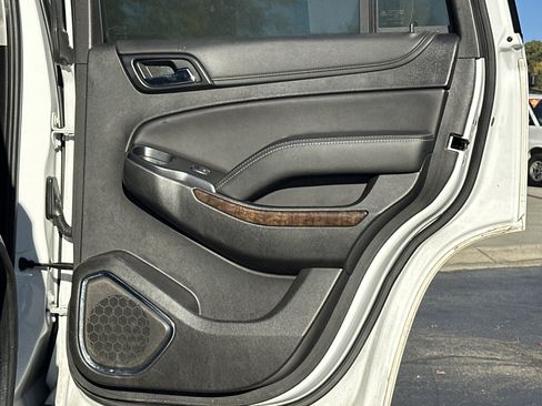 Certified 2019 Chevrolet Tahoe LT image 12