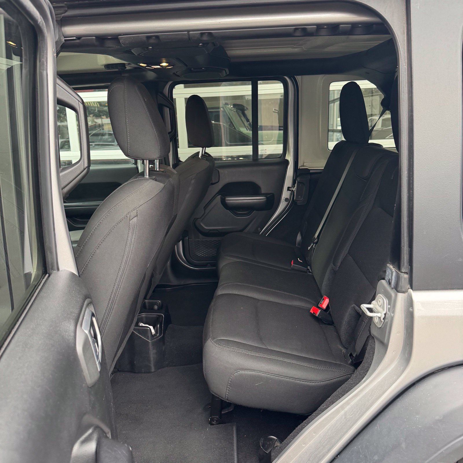 Used 2020 Jeep Wrangler Unlimited Sport S AWD/4WD image 12
