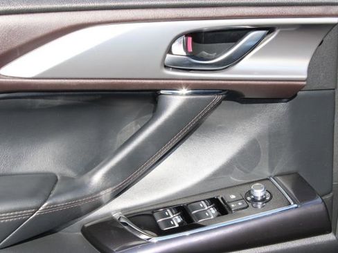 Used 2019 MAZDA CX-9 Grand Touring image 14