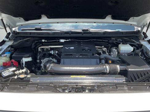 Used 2022 Nissan Frontier SV RWD image 23