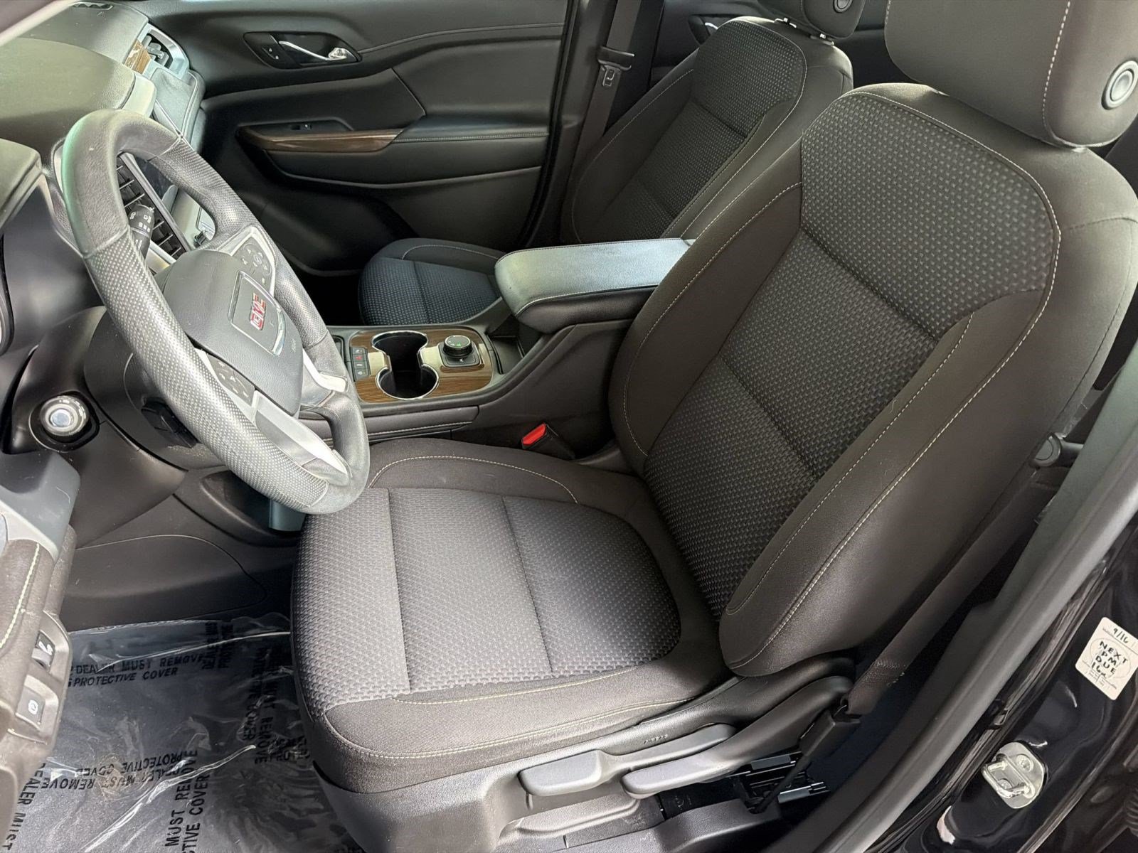 Used 2023 GMC Acadia SLE FWD image 5