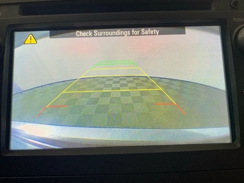 Used 2017 Buick Enclave Leather AWD/4WD image 5