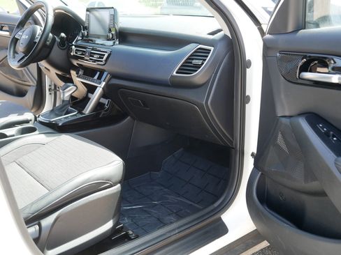 Used 2023 Kia Seltos S AWD/4WD image 19