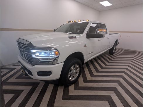 Used 2023 RAM 3500 Laramie AWD/4WD image 1