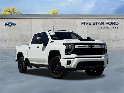 Used 2024 Chevrolet Silverado 2500 LTZ w/ LTZ Plus Package AWD/4WD image 2
