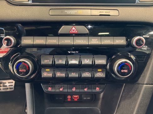 Used 2017 Kia Sportage SX image 21