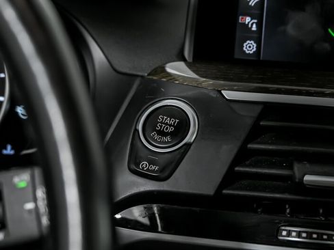 Used 2019 BMW X3 xDrive30i w/ Premium Package image 28