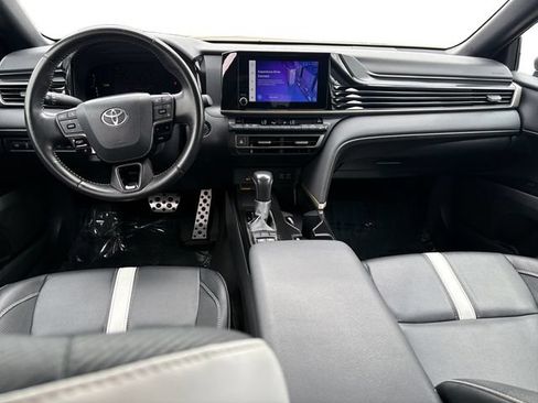Certified 2025 Toyota Camry SE FWD image 14