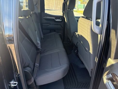 Used 2023 GMC Sierra 1500 Elevation image 24