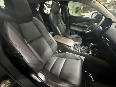 Used 2024 MAZDA CX-30 AWD 2.5 S w/ Premium Package image 32