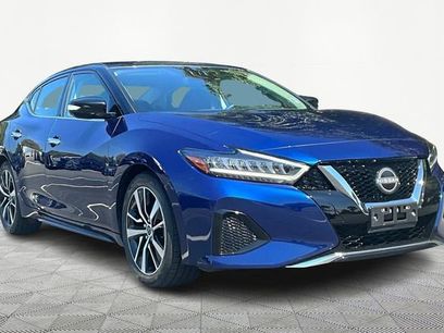 Used 2023 Nissan Maxima SV w/ Floor Mat Group