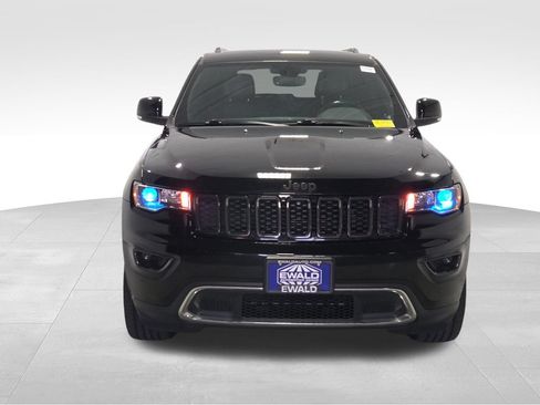 Certified 2019 Jeep Grand Cherokee Limited AWD/4WD image 23