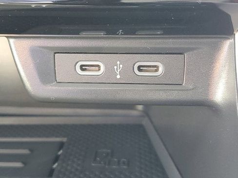 New 2026 Volkswagen Jetta SE FWD image 25