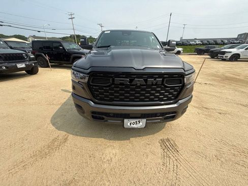 New 2026 RAM 1500 Big Horn AWD/4WD image 8