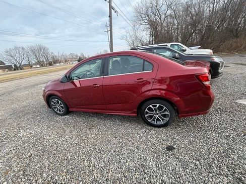 Used 2020 Chevrolet Sonic LT w/ Convenience Package image 13