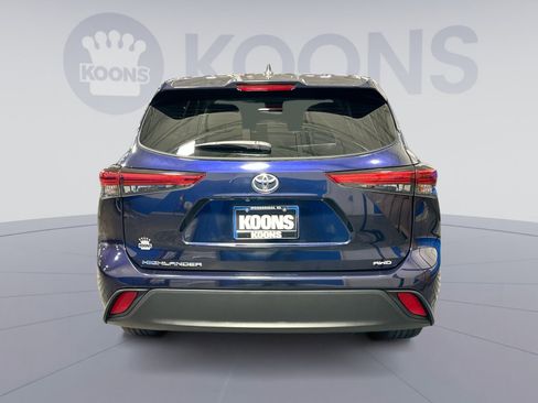 Used 2022 Toyota Highlander L image 5