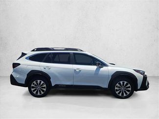 Used 2025 Subaru Outback Limited AWD/4WD video 4