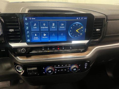Used 2024 Chevrolet Silverado 1500 LT AWD/4WD image 40