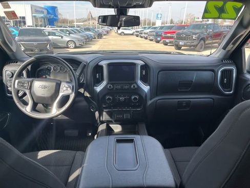 Used 2022 Chevrolet Silverado 1500 LT Trail Boss w/ Safety Package image 17