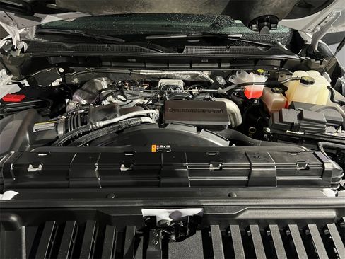 Used 2024 GMC Sierra 3500 Denali image 42