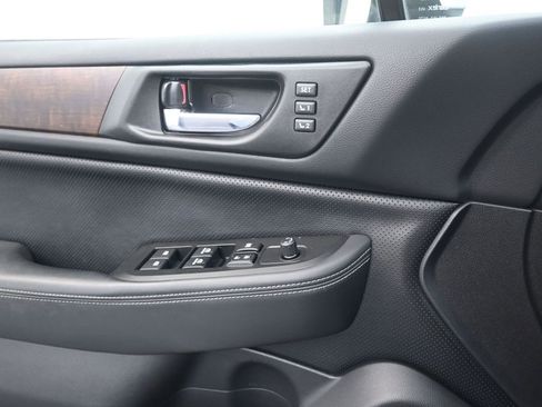 Used 2015 Subaru Outback 2.5i Limited image 13