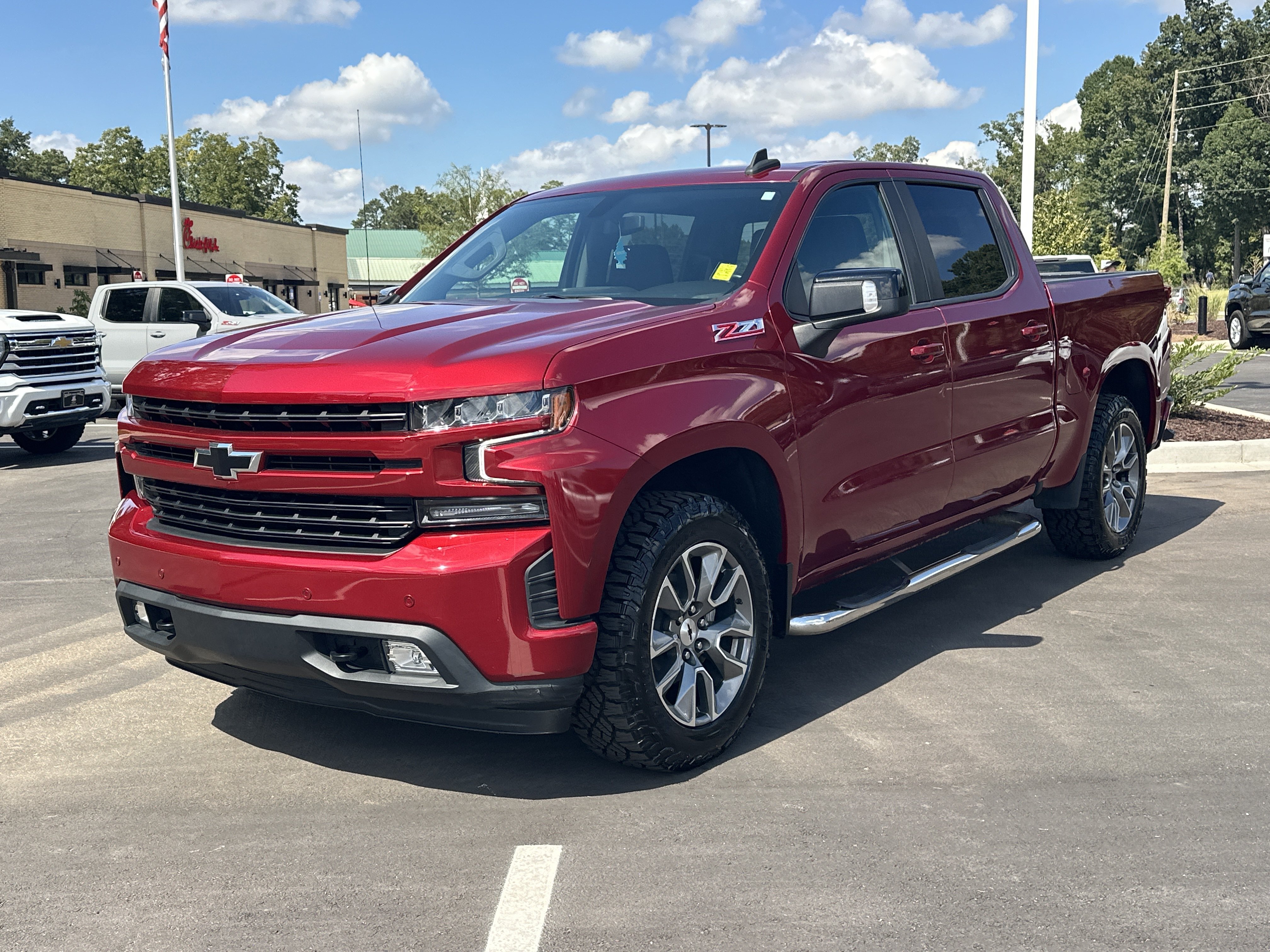 Used 2022 Chevrolet Silverado 1500 RST w/ Safety Package AWD/4WD image 4