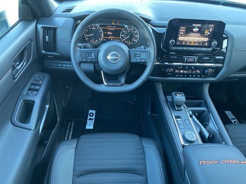 New 2025 Nissan Pathfinder Rock Creek image 22