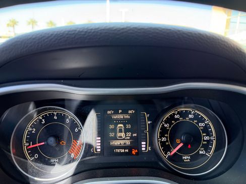 Used 2014 Jeep Cherokee Latitude w/ Trailer Tow Group image 8