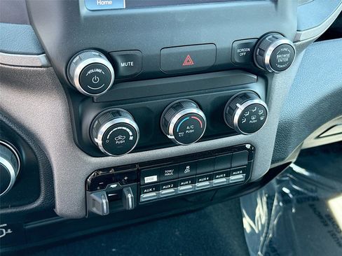 New 2024 RAM 2500 Tradesman w/ Chrome Appearance Group image 10