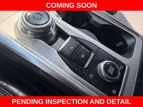 Used 2023 Ford Explorer XLT w/ Equipment Group 202A AWD/4WD image 27