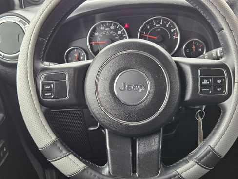 Used 2013 Jeep Wrangler Unlimited Sahara w/ Dual Top Group image 22