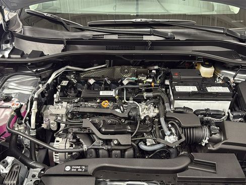 New 2025 Toyota Corolla Cross L image 25