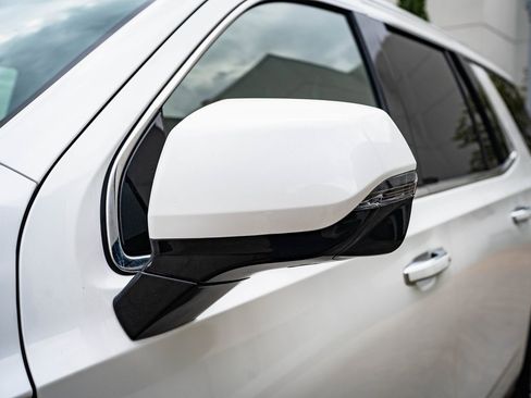 Used 2024 GMC Yukon Denali Ultimate image 15