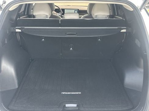 Certified 2025 Hyundai Tucson SEL FWD image 10