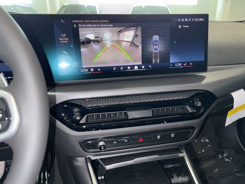 New 2026 BMW 330i Sedan w/ M Sport Package RWD image 19