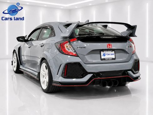 Used 2019 Honda Civic Type R image 3
