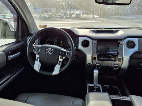 Used 2021 Toyota Tundra Limited image 9