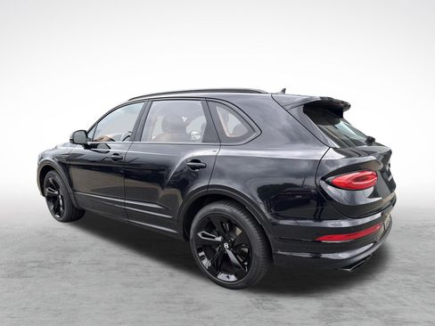 Used 2023 Bentley Bentayga AWD/4WD image 3