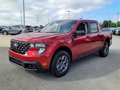New 2025 Ford Maverick XLT w/ XLT Luxury Package image 3