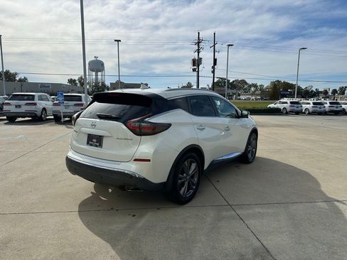 Used 2019 Nissan Murano Platinum w/ Cargo Package image 5