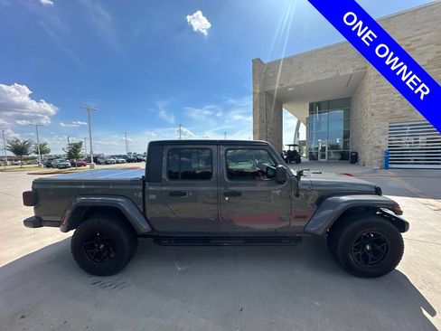 Used 2021 Jeep Gladiator Sport AWD/4WD image 7