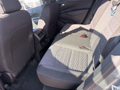 Used 2024 Chevrolet Equinox LT image 17