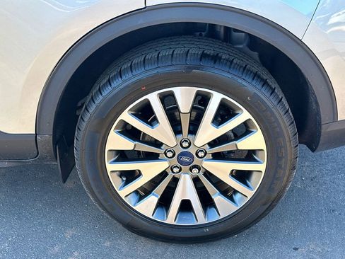 Used 2022 Ford Escape Titanium image 19