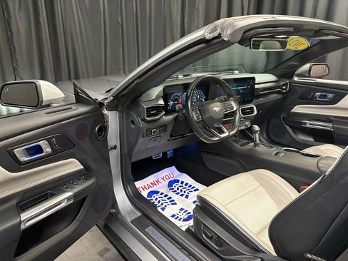 Used 2024 Ford Mustang Premium RWD image 23